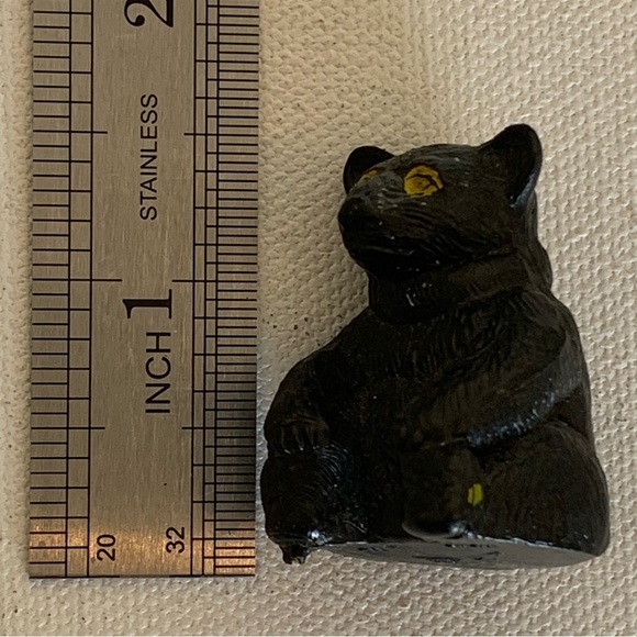 Vintage Black Forest Bear W Yellow Eyes Plastic Figure Toy JC Hong Kong 1 3/8" - Picture 11 of 11